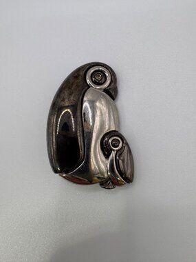 Liz Claiborne Penguin Brooch Gunmetal Silver Tone Modernist Signed LC